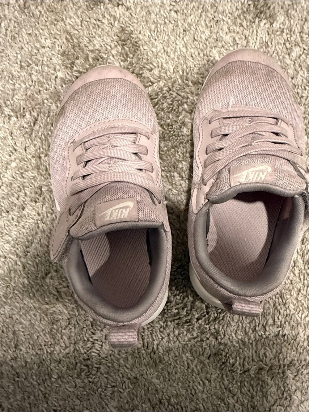 Nike Kids Pink Mesh Hook-and-Loop Sneakers